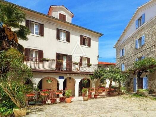 Einfamilienhaus zum Kauf 600.000 € 12 Zimmer 289 m² Bale Bale 52211