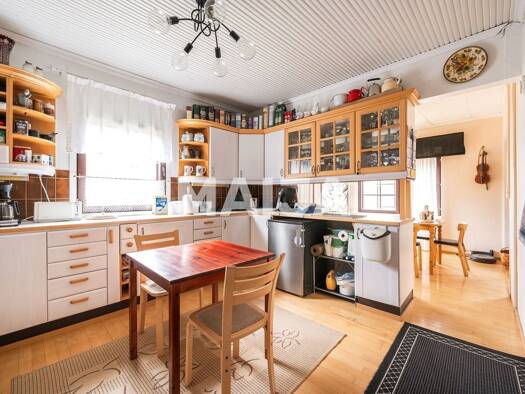 Einfamilienhaus zum Kauf 449.000 € 4 Zimmer 140 m² 1.371 m² Grundstück Kuitinmäenkaari 16 Espoo 02210