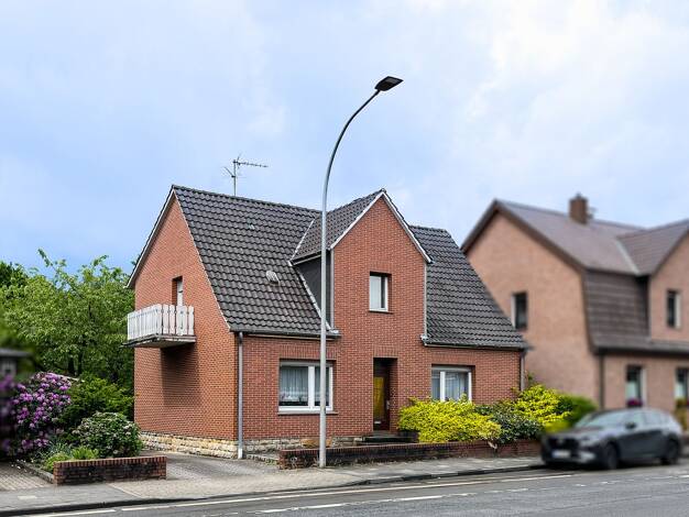 Einfamilienhaus zum Kauf 279.000 € 7 Zimmer 173,1 m² 1.114 m² Grundstück Stadt Ibbenbüren 49477