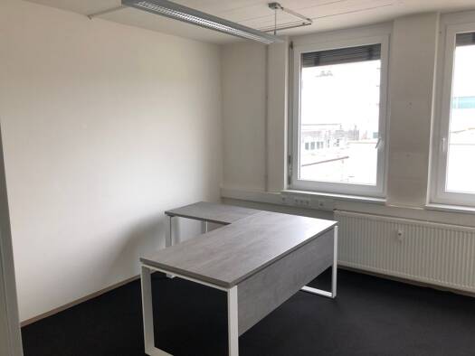 Bürofläche zur Miete provisionsfrei 10,56 € 1 Zimmer 20,4 m² Bürofläche Adlerstraße 2 Heilsbronn 91560