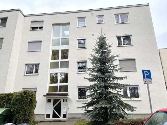 Wohnung zur Miete 750 € 4 Zimmer 81 m²<br/>Wohnfläche EG<br/>Geschoss ab sofort<br/>Verfügbarkeit Röthenbach Röthenbach an der Pegnitz 90552