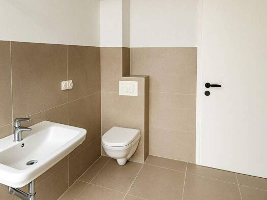 Wohnung zur Miete 990 € 5 Zimmer 110 m² frei ab 01.01.2026 Schöningen 38364