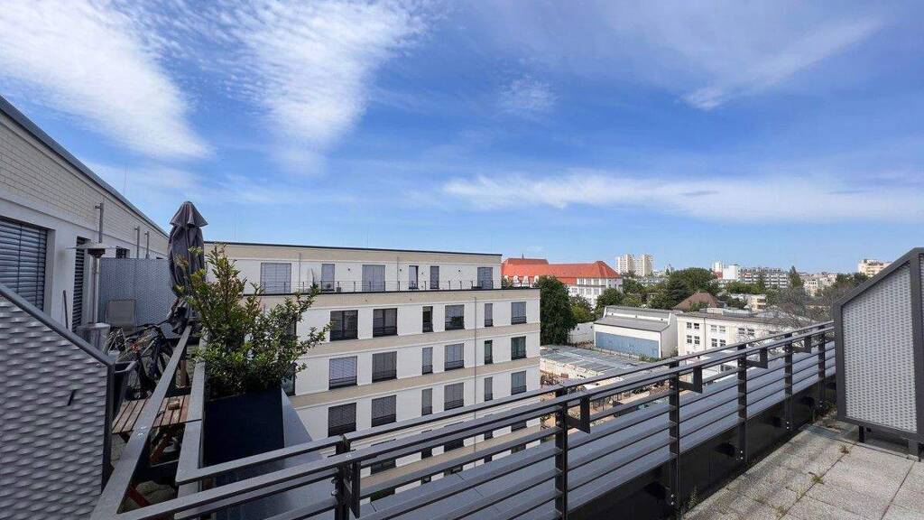 Wohnung zur Miete 2.280 € 3 Zimmer 91,2 m² 6. Geschoss frei ab sofort Wilmersdorf Berlin 10707