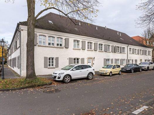 Studio zur Miete nur mit Wohnberechtigungsschein 297 € 1 Zimmer 48,1 m² 1. Geschoss Klosterstr. 53K Saarn/Mintard Mülheim/Ruhr 45481