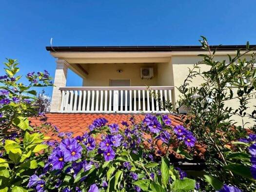 Haus zum Kauf 630.000 € 8 Zimmer 252 m² Vodice Vodice