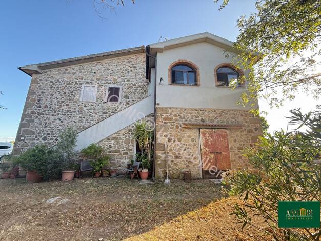 Mehrfamilienhaus zum Kauf 950.000 € 14 Zimmer 280 m² 520.000 m² Grundstück frei ab sofort Campagnatico 58042