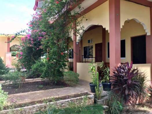 Haus zum Kauf 399.000 € 10 Zimmer 450 m² 1.400 m² Grundstück Esperanza - San Francisco - Camotes 6050