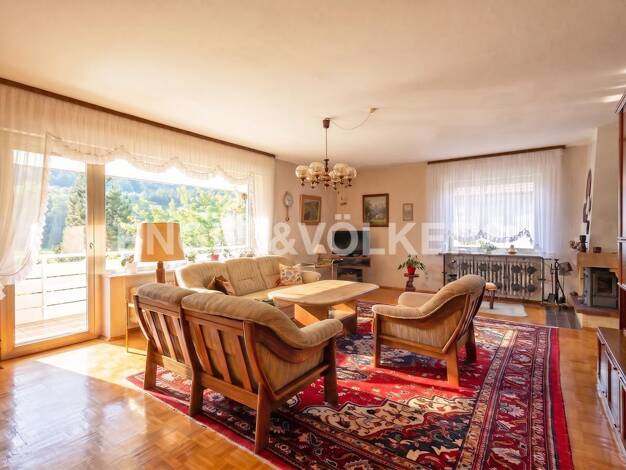 Einfamilienhaus zum Kauf 299.000 € 6 Zimmer 329 m² 1.040 m² Grundstück Untererthal Hammelburg 97762