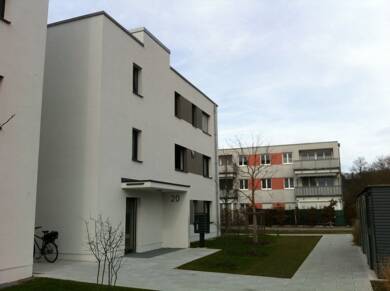 Wohnung zur Miete 895 € 2 Zimmer 61 m² 2. Geschoss frei ab 01.09.2025 Clermont - Ferrand - Allee 20 Westheim Regensburg 93049