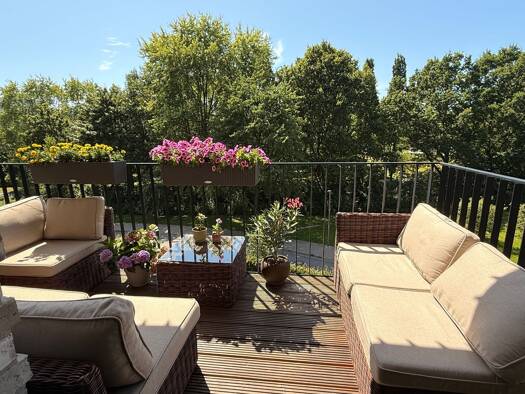 Maisonette zur Miete 2.926 € 5 Zimmer 133 m² Geschoss 2/7 frei ab 01.09.2026 Winterhude Hamburg 22297