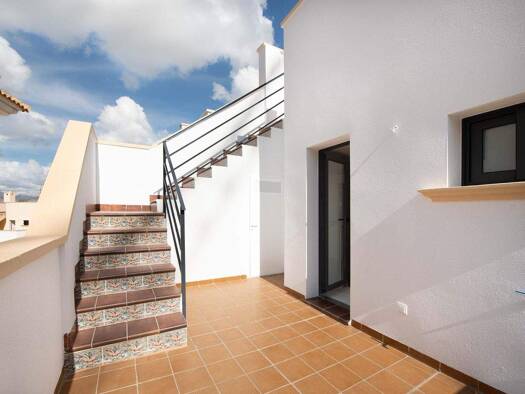 Wohnung zum Kauf 235.000 € 4 Zimmer 75 m² 1. Geschoss Cox  03350