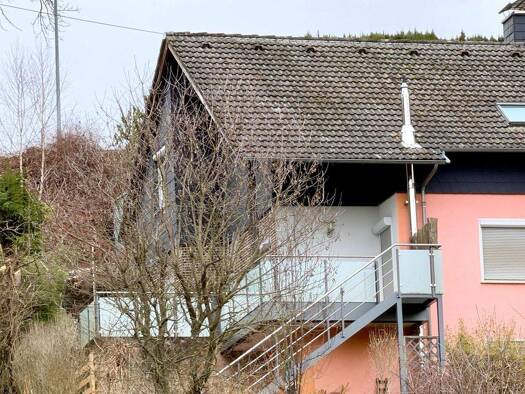 Doppelhaushälfte zum Kauf provisionsfrei 129.000 € 4 Zimmer 118,7 m² 456 m² Grundstück Heenes Bad Hersfeld 36251