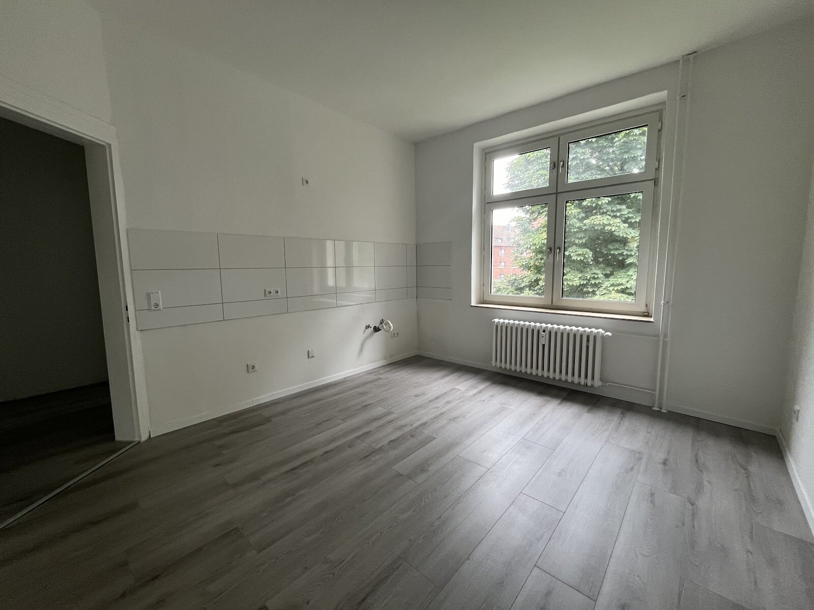 Wohnung zur Miete 498 € 2 Zimmer 55,5 m²<br/>Wohnfläche 1.<br/>Geschoss Wasgaustr. 11 Obermeiderich Duisburg 47137