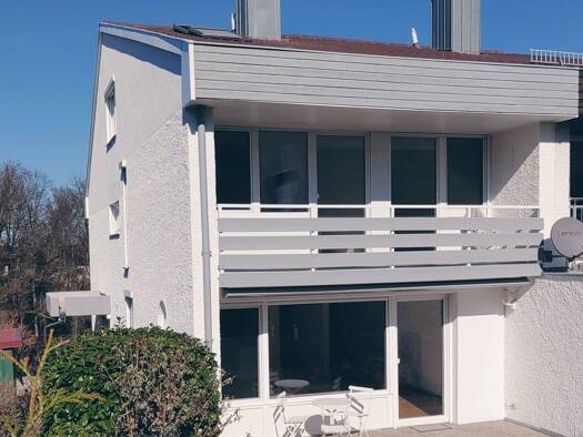 Doppelhaushälfte zur Miete 1.350 € 6,5 Zimmer 155 m² 311 m² Grundstück frei ab 01.04.2026 Dr.-Winklhofer-Straße 50 Heining Passau 94036