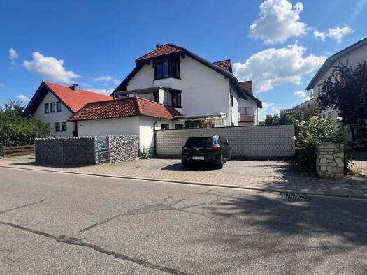 Reihenhaus zum Kauf provisionsfrei 650.000 € 5 Zimmer 131 m² 244 m² Grundstück Walldorf 69190