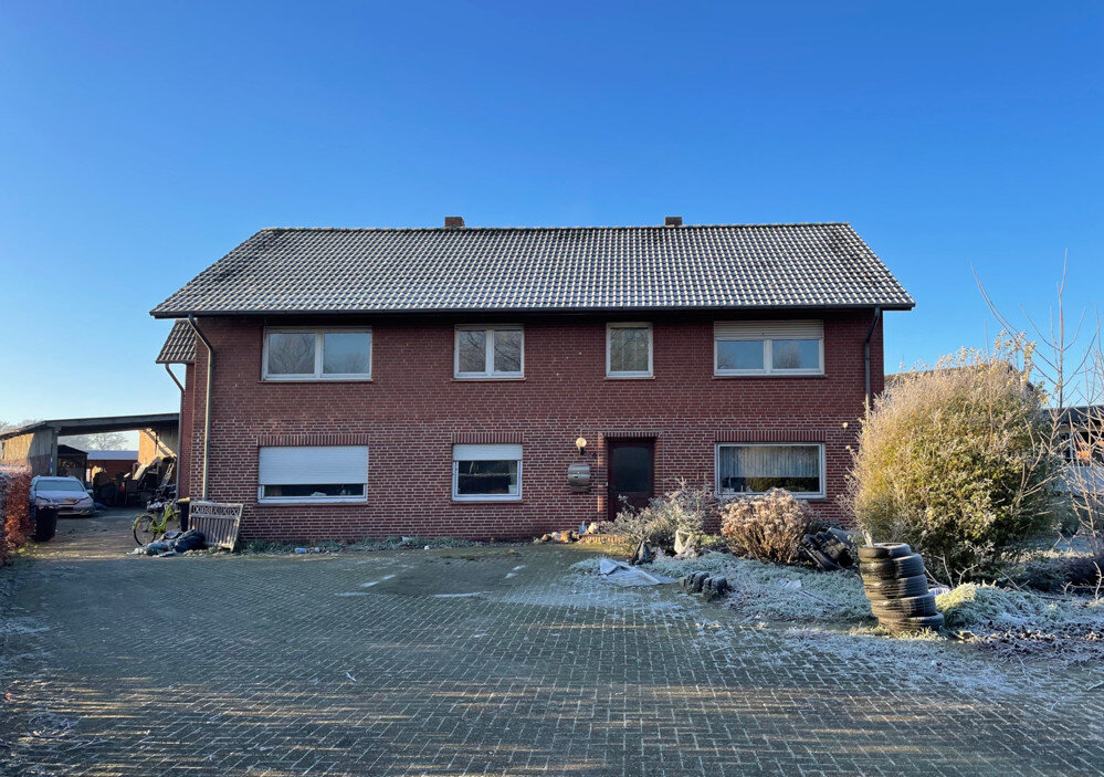 Einfamilienhaus zum Kauf provisionsfrei 220.000 € 7 Zimmer 168 m²<br/>Wohnfläche 2.512 m²<br/>Grundstück Visbek Visbek 49429