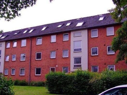 Wohnung zur Miete 481 € 4 Zimmer 76,8 m² 2. Geschoss Göttrikstraße 19 Schleswig 24837