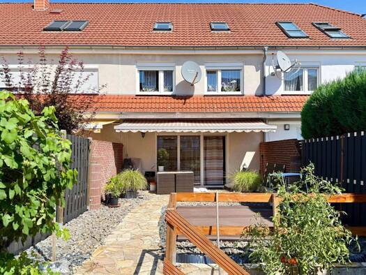 Reihenmittelhaus zum Kauf 299.000 € 5 Zimmer 105 m² 235 m² Grundstück Barsinghausen Barsinghausen 30890