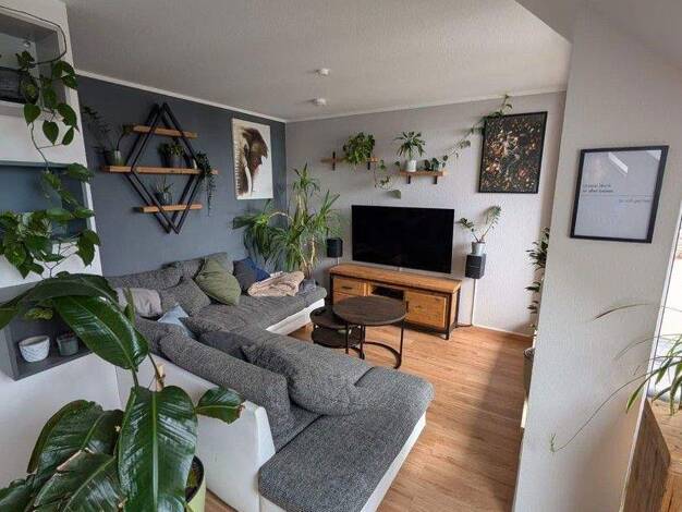 Wohnung zur Miete 569 € 2 Zimmer 51,6 m² 3. Geschoss frei ab 01.04.2026 Hagedornplatz 2 Strehlen Dresden 01219