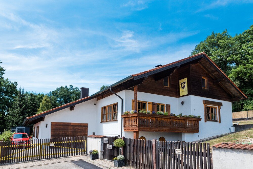 Villa zum Kauf 949.000 € 7,5 Zimmer 294 m²<br/>Wohnfläche 1.738 m²<br/>Grundstück Heideck Heideck 91180