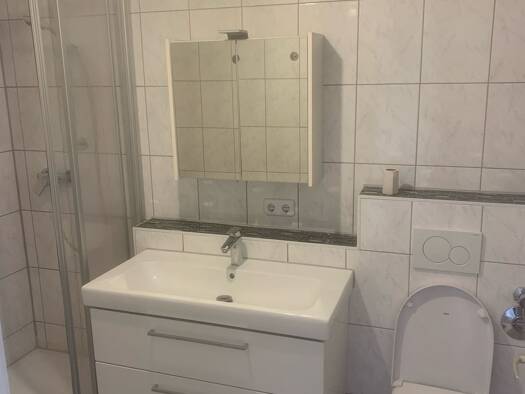 Wohnung zur Miete 650 € 2 Zimmer 57 m² Geschoss 1/3 frei ab sofort Neunkirchen Neunkirchen am Sand 91233
