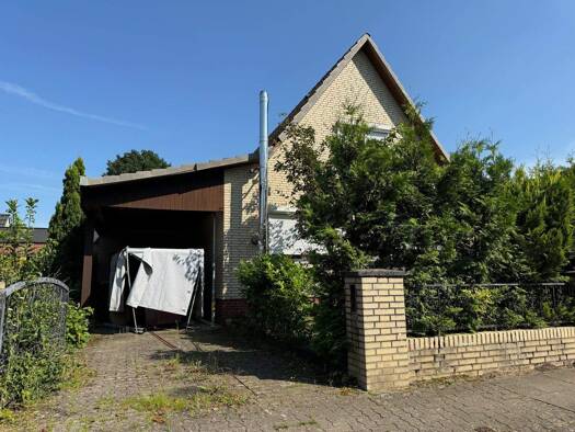 Haus zum Kauf provisionsfrei 450.000 € 7 Zimmer 116 m² 861 m² Grundstück frei ab 01.01.2026 Quickborn 25451