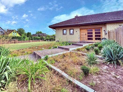 Bungalow zum Kauf 399.000 € 5 Zimmer 165,4 m² 1.083 m² Grundstück Wathlingen 29339