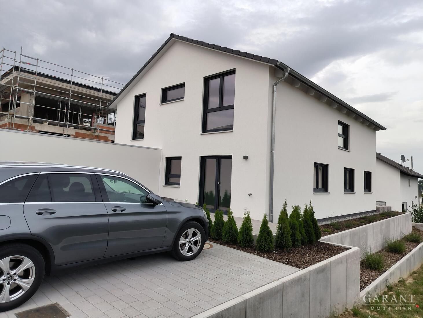 Doppelhaushälfte zur Miete 1.260 € 3 Zimmer 83 m²<br/>Wohnfläche Sulzfeld Sulzfeld 75056