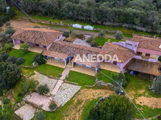 Bürogebäude zum Kauf als Kapitalanlage geeignet 2.900.000 € 18 Zimmer 465 m² 62.000 m² Grundstück Unnamed Road Olbia 07026