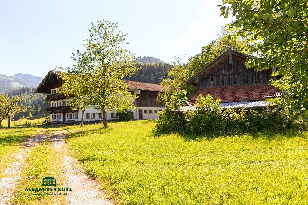 Bauernhof zum Kauf 370.514 m²<br/>Grundstück Aschau im Chiemgau 83229