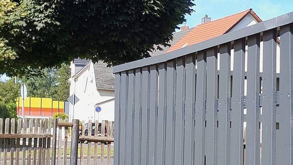 Wohnung zur Miete 400 € 3 Zimmer 60 m² EG frei ab sofort Forststraße 23 Regis-Breitingen 04565