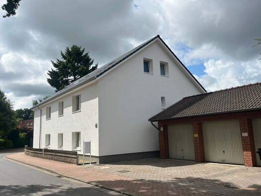 Mehrfamilienhaus zum Kauf 1.100.000 € 20 Zimmer 443,4 m² 653 m² Grundstück Frielingen Garbsen 30826