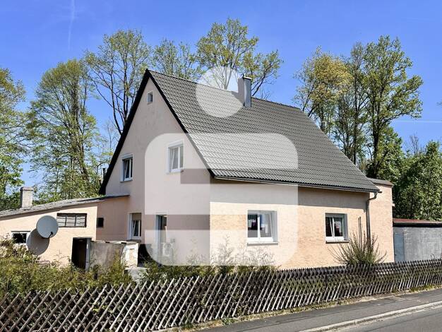 Einfamilienhaus zum Kauf 210.000 € 5,5 Zimmer 120 m² 445 m² Grundstück Hirschau Hirschau 92242