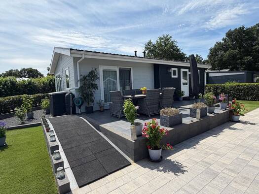 Einfamilienhaus zum Kauf provisionsfrei 169.500 € 3 Zimmer 63 m² 240 m² Grundstück Brugweg 89-Z44 Echt-Susteren 6102RD