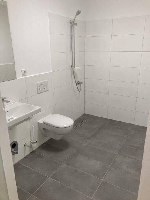 Über diese Immobilie – Urlaubstraße 2 b, 97076 Würzburg – Vorschaubild 4