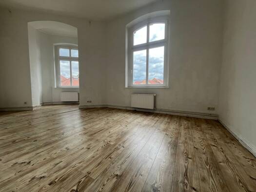 Wohnung zur Miete 1.250 € 1 Zimmer 125 m² 2. Geschoss frei ab sofort Bergstraße 189 Frankfurt Frankfurt (Oder) 15230