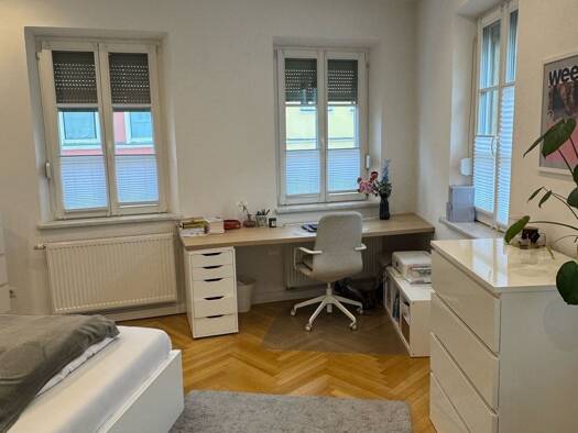 Wohnung zur Miete 425 € 1 Zimmer 22 m² Geschoss 1/2 frei ab sofort City Bayreuth 95444