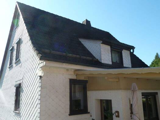 Einfamilienhaus zum Kauf 149.000 € 6 Zimmer 123,3 m² 359 m² Grundstück frei ab sofort Trusetal Brotterode-Trusetal 98596