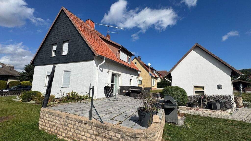 Einfamilienhaus zum Kauf 116.000 € 5 Zimmer 116 m² 795 m² Grundstück Dielmissen 37633