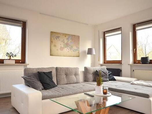 Wohnung zur Miete 830 € 2 Zimmer 69 m² Geschoss 1/2 frei ab 01.06.2026 Lengfeld Würzburg 97076