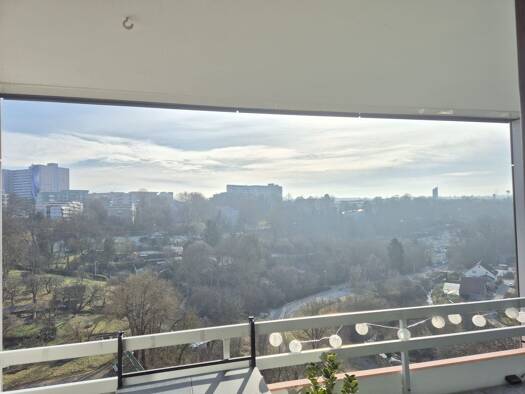 Wohnung zur Miete 850 € 2 Zimmer 59 m² Geschoss 6/9 frei ab sofort Suttnerstraße 38 Freiberg Stuttgart 70437