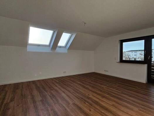 Wohnung zur Miete 1.600 € 4 Zimmer 123 m² Geschoss 1/2 frei ab sofort Neuhauser Straße 66 Plieningen Stuttgart 70599