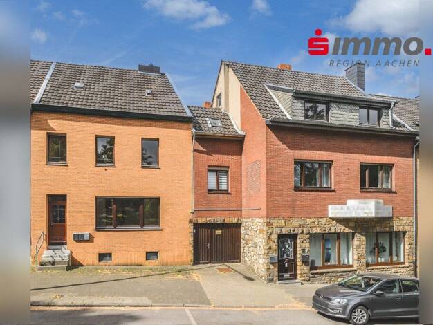 Haus zum Kauf 490.000 € 13 Zimmer 224 m² 697 m² Grundstück Eilendorf Eilendorf 52080