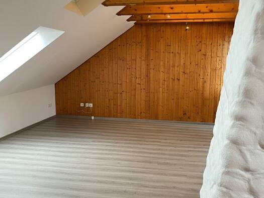 Wohnung zur Miete 990 € 2,5 Zimmer 69 m² Geschoss 2/2 frei ab 01.06.2026 Kleinreuth b Schweinau Nürnberg 90431