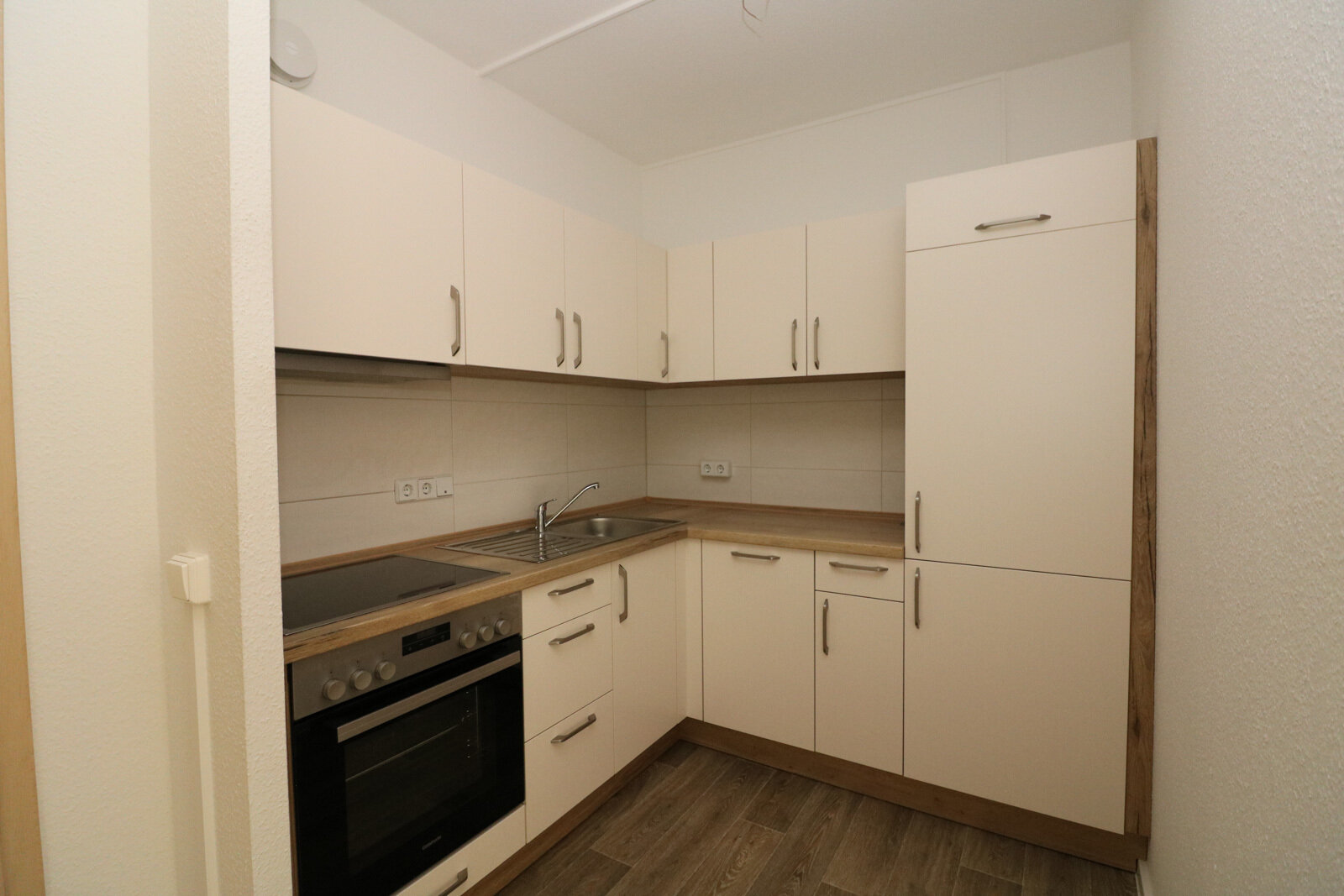 Wohnung zur Miete 299 € 2 Zimmer 39,3 m²<br/>Wohnfläche 5.<br/>Geschoss Paul-Müller-Straße 59 Neu-Friedeburg Freiberg 09599