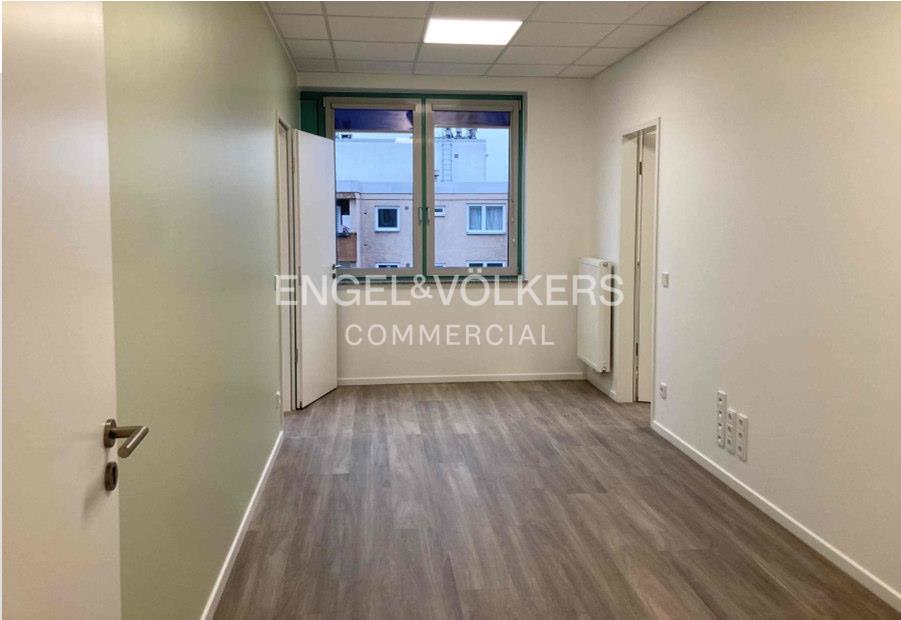 Büro-/Praxisfläche zur Miete 20 € 130,7 m²<br/>Bürofläche ab 130,7 m²<br/>Teilbarkeit Gesundbrunnen Berlin 13357