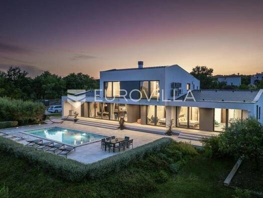 Haus zum Kauf 2.500.000 € 4 Zimmer 350 m² Rakalj Rakalj