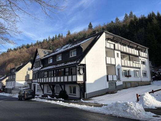 Hotel zum Kauf provisionsfrei 25 Zimmer 1.113 m² Gastrofläche 1.203 m² Grundstück Hunaustraße 46 Bödefeld Schmallenberg 57392