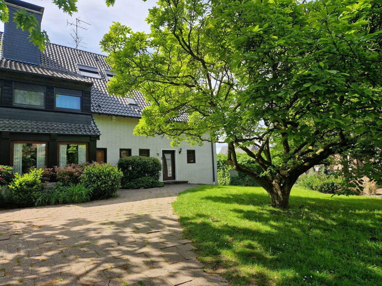 Maisonette zum Kauf provisionsfrei 349.000 € 7 Zimmer 147 m² Empelerstraße 3 Rees Rees 46459