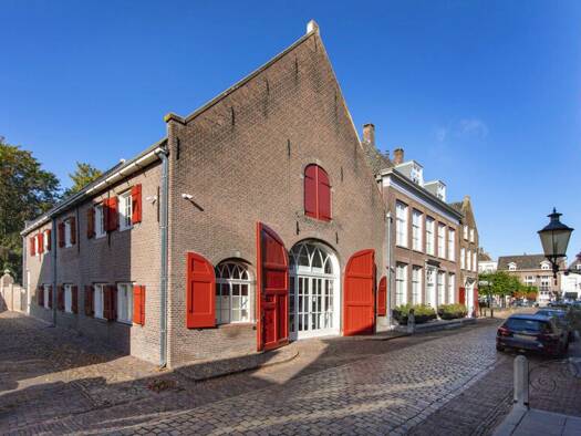 Herrenhaus zum Kauf 1.575.000 € 12 Zimmer 536 m² 415 m² Grundstück pelsestraat 13 heusden 5256 AT